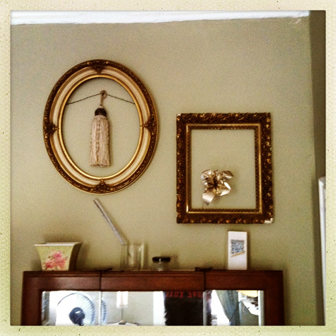 paper flower of funeral paper- metallic gold