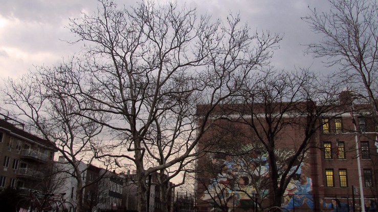 Mural on a school on Sixth Ave near Green-Wood Cemetery