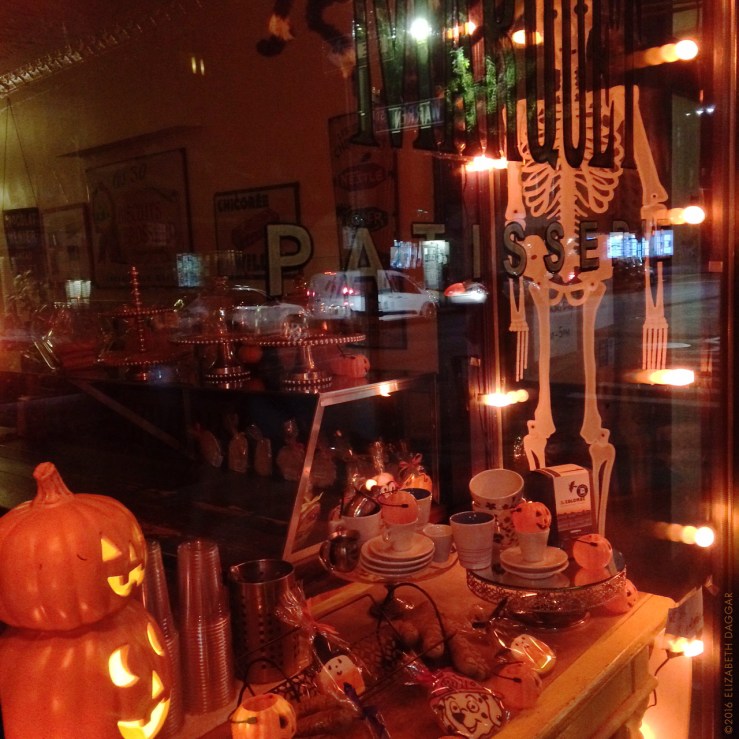 Patisserie window, Court Street