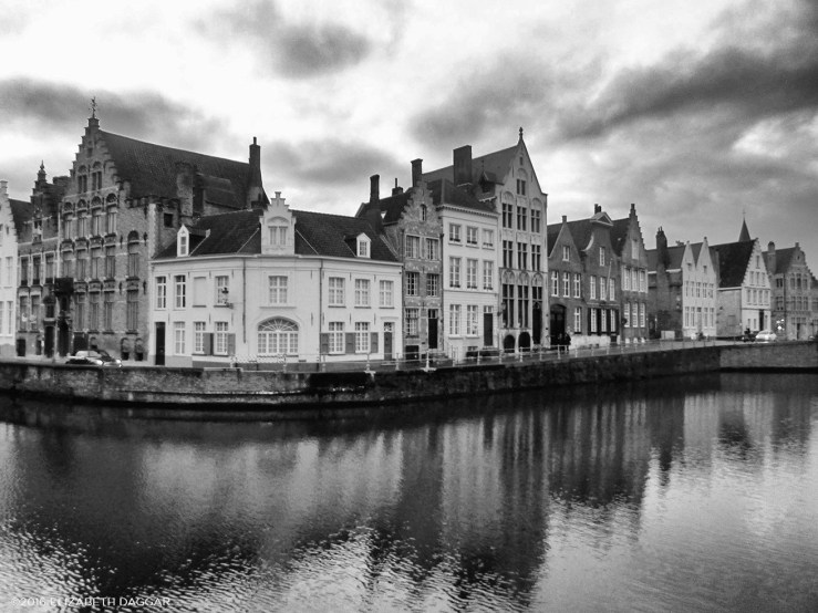 Brugge canal houses